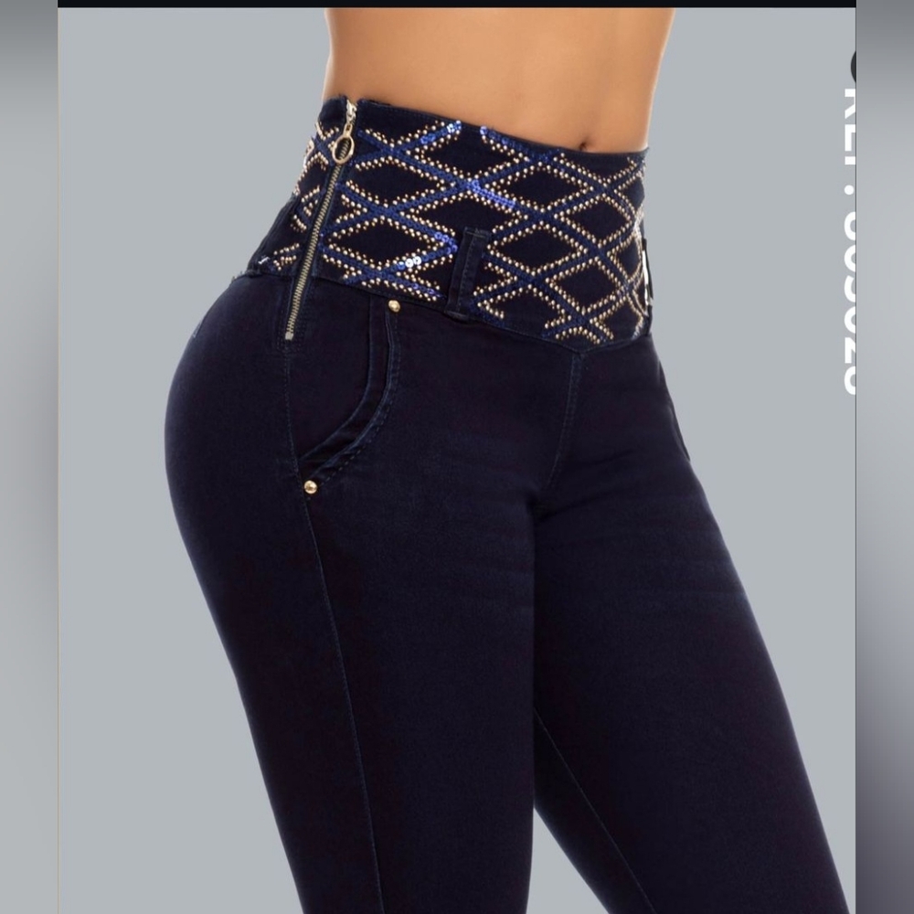 Wow, Colombian Jean Size 5 , American size 5 colombian size is 10